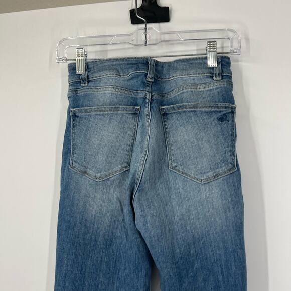 DL1961 Mara Ankle Mid-Rise Instasculpt Straight Jeans in Montague - Picture 6 of 7